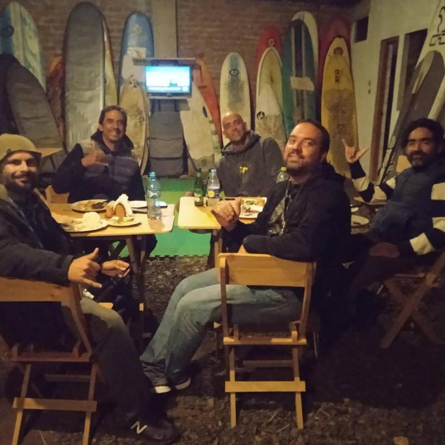 Готель Chicama Surf Camp Малабріго Екстер'єр фото