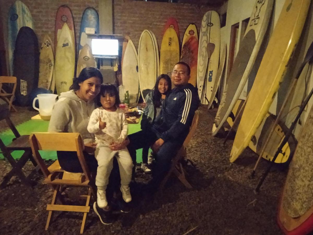 Готель Chicama Surf Camp Малабріго Екстер'єр фото